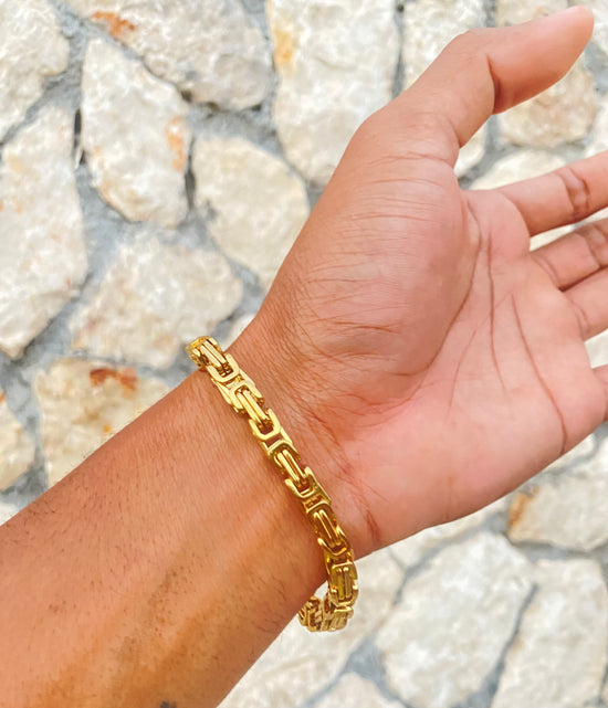 Byzantine Bracelet in Stainless Steel 18k Gold Plated