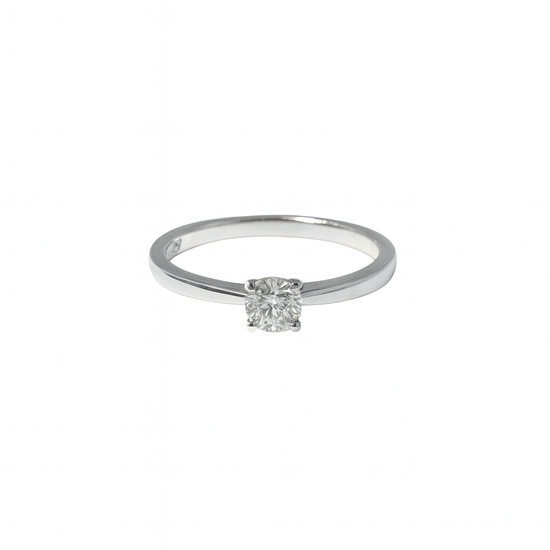 Classic Round-Cut 925 Sterling Silver Solitaire Ring